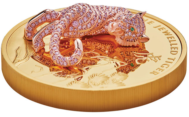 manduca diamond