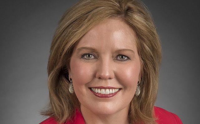 Signet CEO Fewer Stores More Online Sales