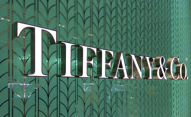 Tiffany Shareholders Expected to Approve Acquisition by LVMH This Week